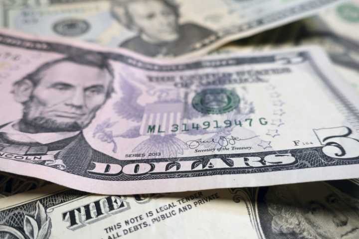 The Big Problem With 'No Tax on Tips'