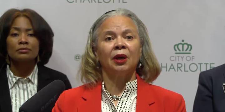 Mayor Lyles issues statement on deadly Charlotte light rail stabbing