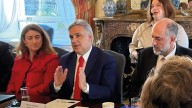 En Londres, Llaryora celebró el respaldo internacional a la solidez financiera de Córdoba