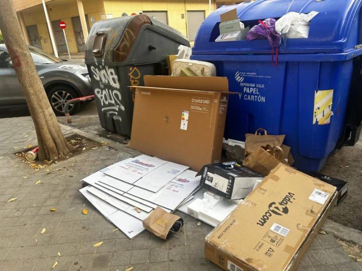 El PP de Sagunto denuncia el doble juego del equipo de Gobierno socialista con la tasa de basura a los comercios