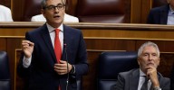 Bolaños llama "embustera, difamadora y cara de bulo" a Álvarez de Toledo