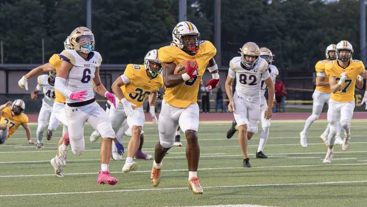 Marlon Harbin puts on show for St. X: UofL commit scores 4 TDs in rout of Male