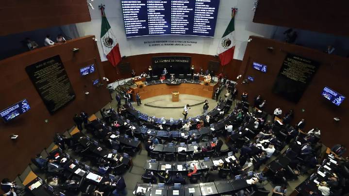 Morena y oposición chocan en el Senado por investigación de huachicol fiscal