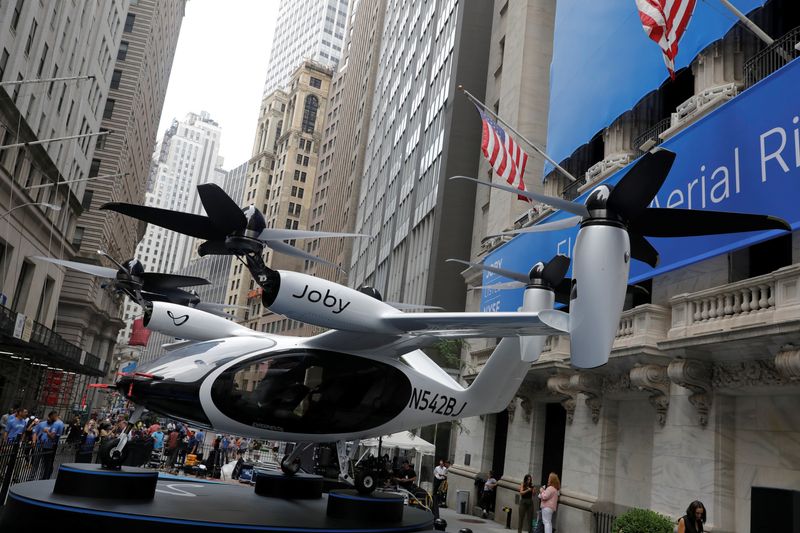 US launching pilot program to speed air taxi deployment