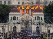 Primer ministro de Nepal renuncia tras protestas encabezadas por jóvenes