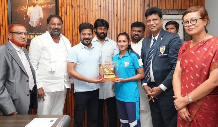 Telangana CM honours Sowmya, Best Player of the Year in football