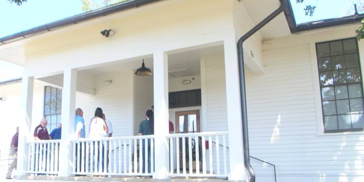 ‘History around us is worth saving’ | New apartment building opens in Vose School building in Maryville