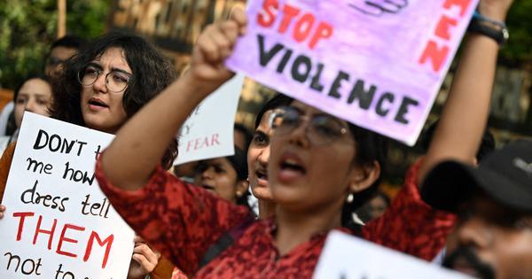 Delhi: Manager of institute run by ashram booked for allegedly molesting 15 students, absconding