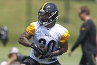 Steelers sign running back Jaylen Warren, a former undrafted rookie, to a 3