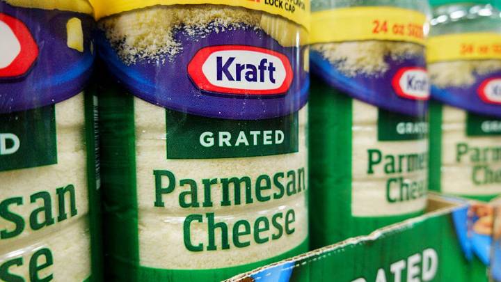 Kraft Heinz to split into two companies, ending a decade
