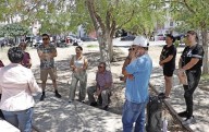 Demandan certeza para sus familias
