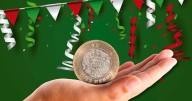 Peso ‘da el Grito’, pero de ‘dolor’: ¿Por qué se deprecia contra el dólar en el mes patrio?