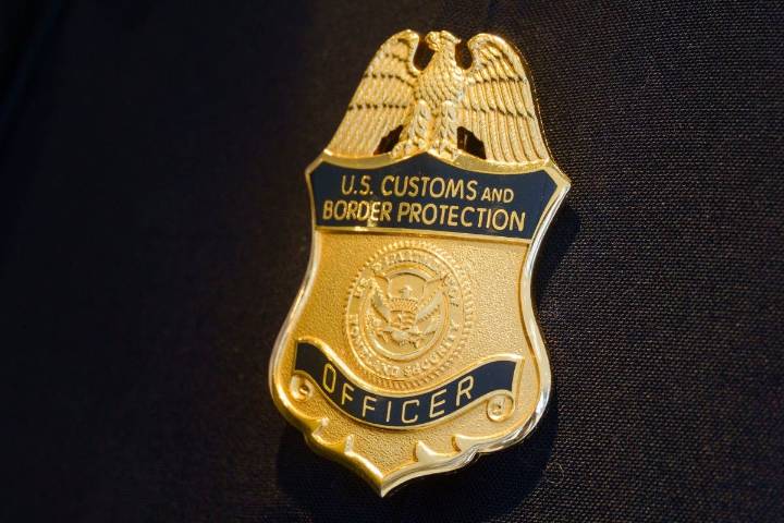 ICE Detains Man with Green Card, Dying Wife After 30 Years in US