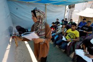 In Gaza, teachers find a way to educate even without classrooms