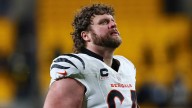 NFL news roundup: Bengals sign veteran center Ted Karras to one