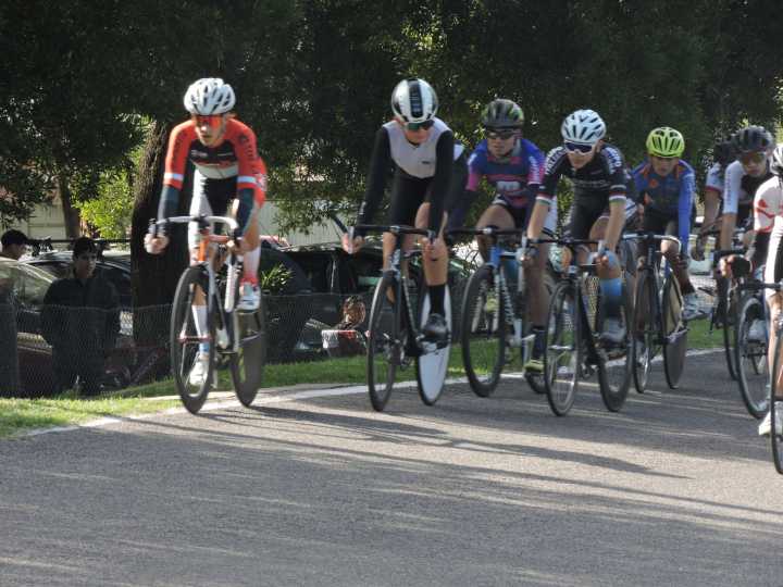Ciclismo – El domingo 7 de Diciembre, se corre el Gran Premio Ciudad de Azul