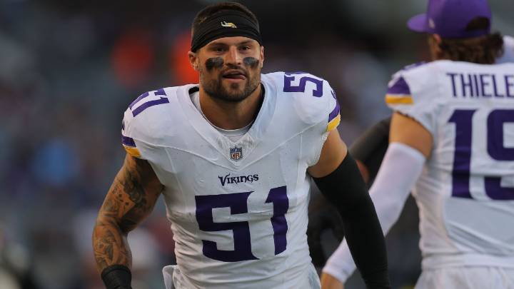 Vikings LB Blake Cashman to IR, out at least next four games