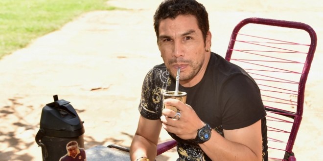Quieren hijos de Salvador Cabañas que lo declaren mentalmente insano