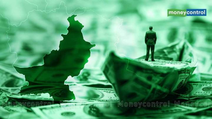 Why IMF doubts Pakistan’s tax math and loan credibility as $1 bn loan hangs in balance