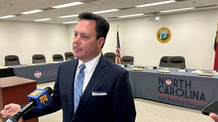 Judge OKs settlement in North Carolina voter registration lawsuit by Justice Department