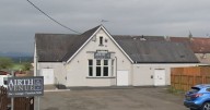 Last remaining pub in Falkirk village gets green light for beer garden