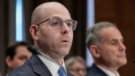 Nominado de Trump para la Fed enciende alarmas por la independencia del banco central