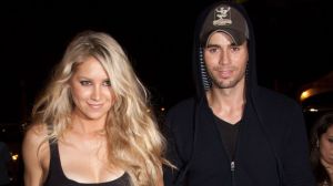 Anna Kournikova’s Low-Key Outing Shares a Super-Rare Glimpse Into Her Maternity Style