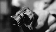 Dos hombres con antecedentes fueron atacados con arma de fuego en zona rural de Maní