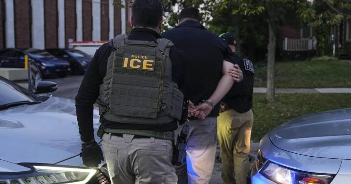 Officials investigate death of Mexican man in ICE custody in Southern California