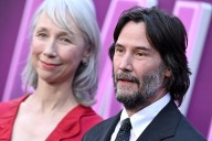 “Gracias por las felicitaciones, pero no nos hemos casado”: Alexandra Grant desmiente su boda con Keanu Reeves con un poco de “felicidad real”