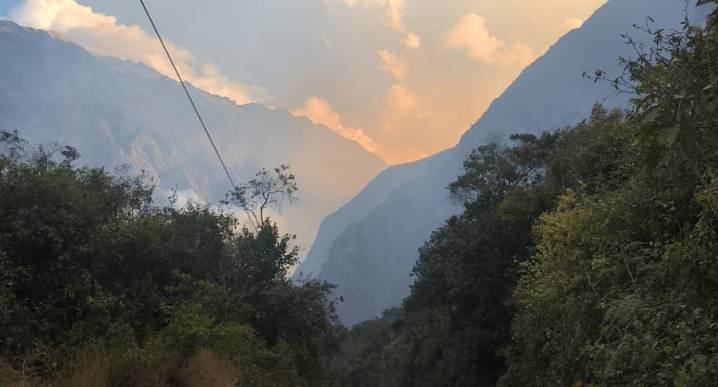 Incendio forestal en Machu Picchu: descartan que fuego afecte a turistas y zonas habitadas