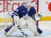 Toronto Maple Leafs sign young goalie to contract extension
