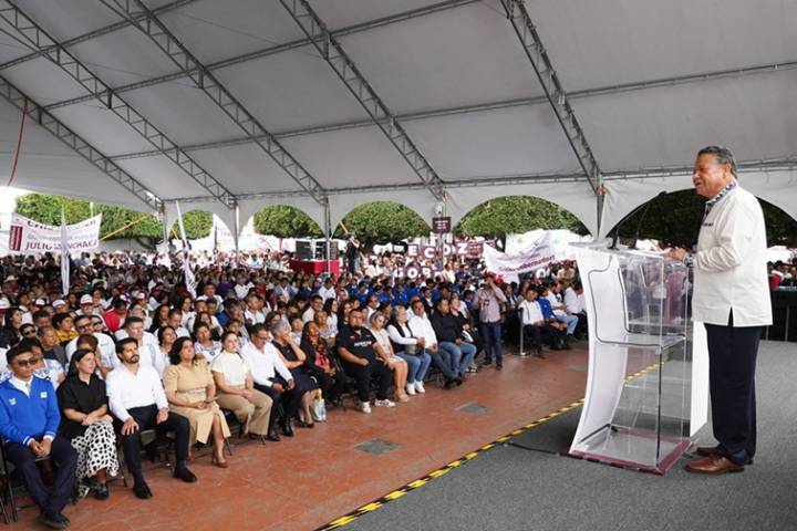 Gobernador Julio Menchaca cerró sus informes regionales
