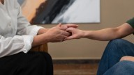 Día Mundial de la Prevención del Suicidio: Dónde recibir atención psicológica gratuita