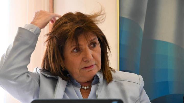 Le pega a los viejos y censura a los medios | Bullrich denunciada por pedir allanamientos a periodistas