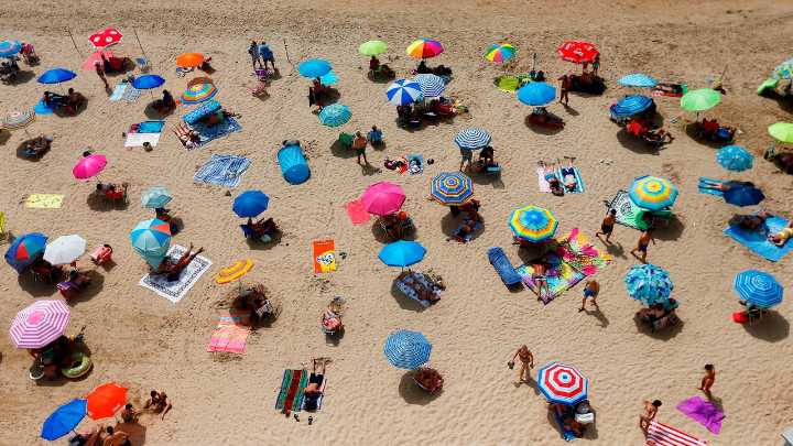 Un cuarto de los españoles se queda sin vacaciones