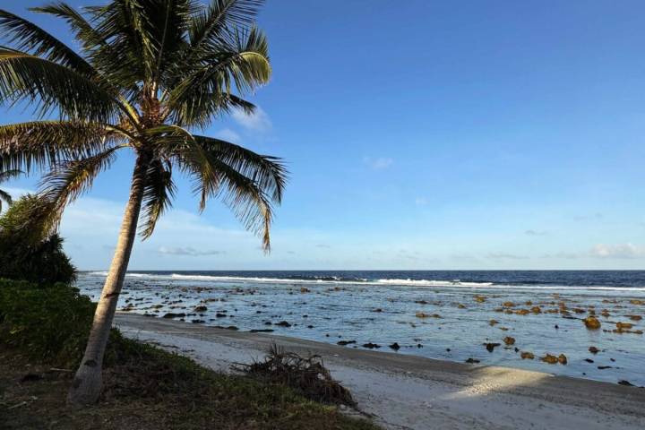 Australia's deportation deal with Nauru to cost $2.5b