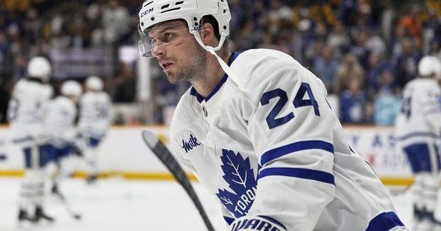 Laughton's four-point night helps Leafs to 7-2 win over Habs in NHL pre