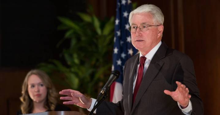 Jim Edgar, former Illinois governor, dies at 79
