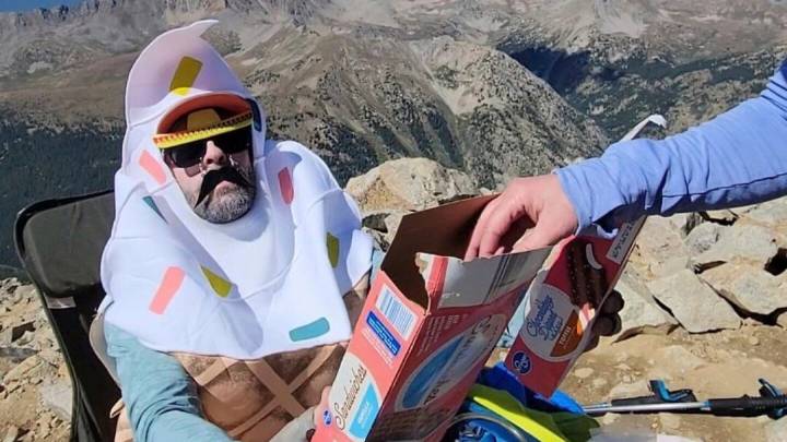 ‘Legend dairy’ man carries ice cream and dry ice up Colorado peak as treat for other hikers