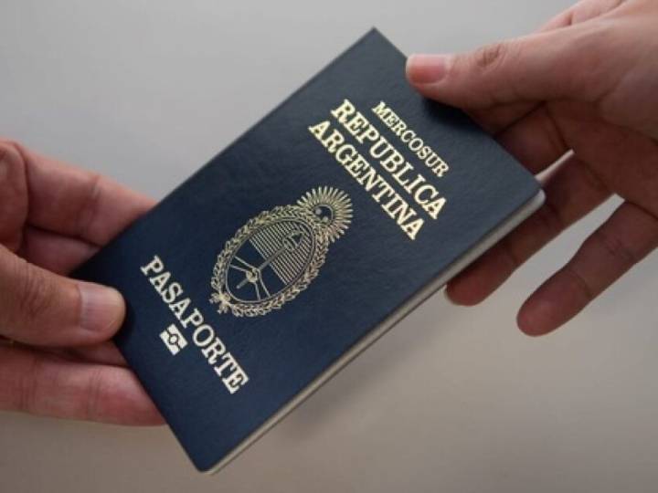 El Renaper admite fallas en pasaportes y activa control urgente