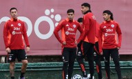 La nueva “Roja” juega por el honor como visita ante Brasil