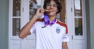 Miguel Pantojas: de perderlo todo tras el huracán María a brillar como promesa del atletismo boricua