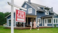 ¿Cuánto debes ganar para comprar una casa de $1 millón en 2025?