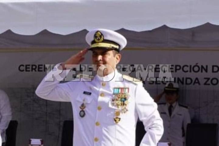 Vinculan a proceso a Vicealmirante y 9 más por huachicol