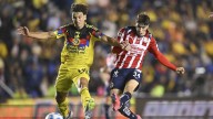 Chivas sorprende al América 1-2 y salva el proyecto de Milito en intenso clásico.