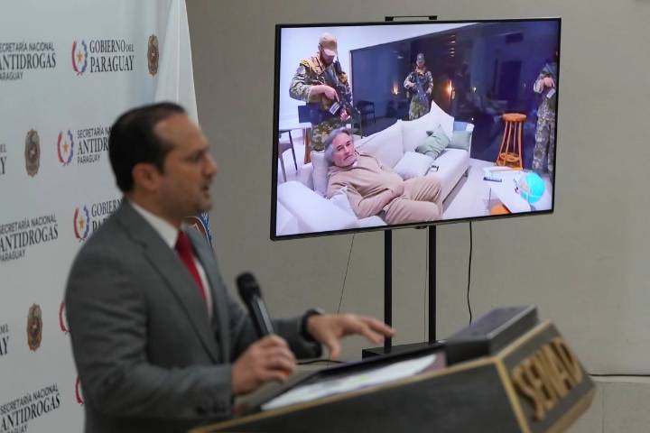 Paraguay expulsó a Bermúdez por estancia ilegal, explica Sheinbaum