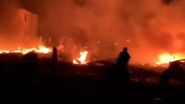 Video: Israeli attacks pound displacement camps in Gaza