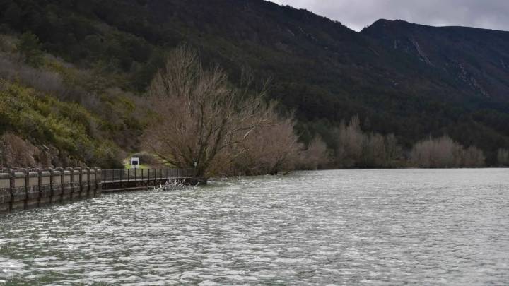 Una de las presas más antiguas de España está en un pueblo pequeño de Huesca