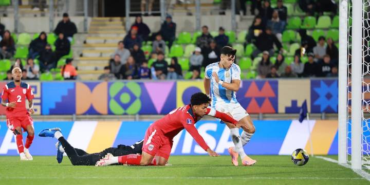 Con diez hombres, Argentina le ganó 3-1 a Cuba en su estreno en el Mundial Sub 20 de Chile